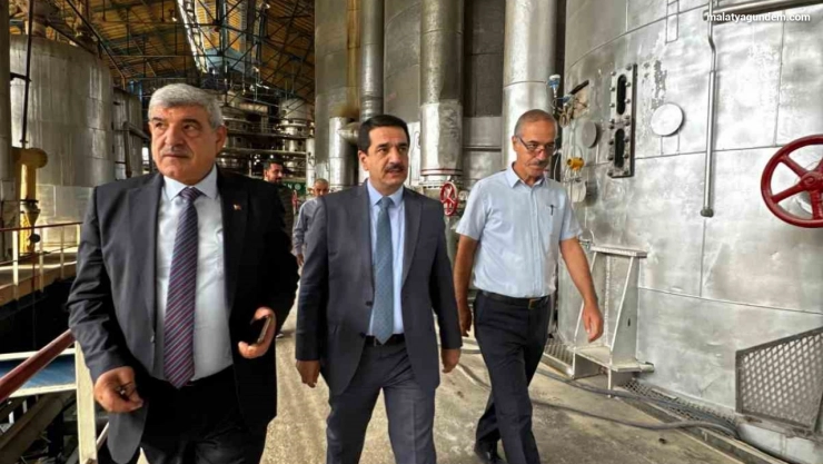 Üretim sezonu başlayan fabrikada moral ziyareti