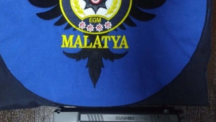 Uyuşturucu Ve Silah Ele Geçirildi