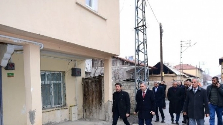 Yeşilyurt'da Kamu Binaları Yeniden Yapılacak 