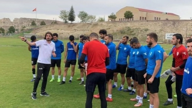 Yeşilyurt'ta İlk Etap Kampı Devam Ediyor
