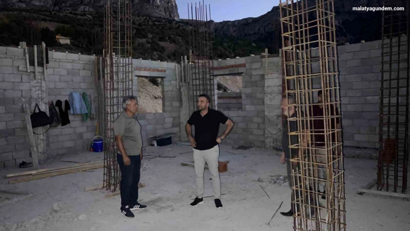 Akçadağ Belediyesi'nden Keklikpınar Mahallesi'ne yeni cami