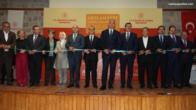 Bakan Ersoy: 'Arslantepe, insanlık tarihinde devletleşme sürecine ışık tutan eşsiz bir merkezdir'