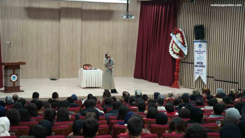 Battalgazi'de 'Uzaktan Sevmek Kudüs' programına yoğun ilgi