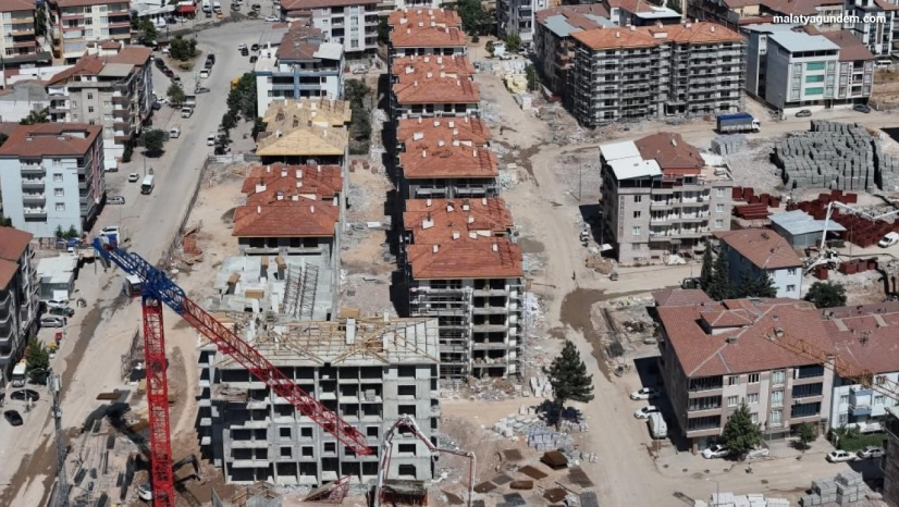 35 kişinin hayatını kaybettiği Velioğlu Apartmanı ve Meral İş Hanı davalarında karar