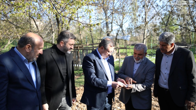 Devletimiz, Zirai Don Olayından Etkilenen Çiftçilerimizin Yanında