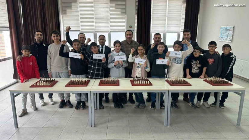 Gençler Kernek Küliyesi'nde kıyasıya yarıştı