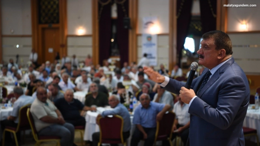 Gürkan, Mahalle muhtarlarını çalışmalar hakkında bilgilendirdi