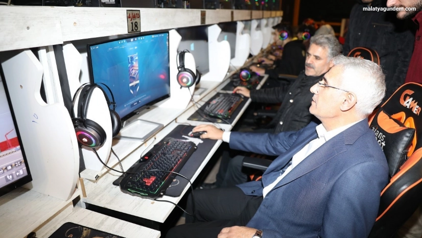 Heyecan ve rekabet dolu e-spor turnuvası sona erdi