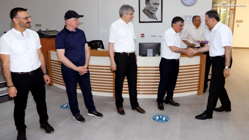 İnönü Üniversitesi'nde geleneksel bayramlaşma töreni