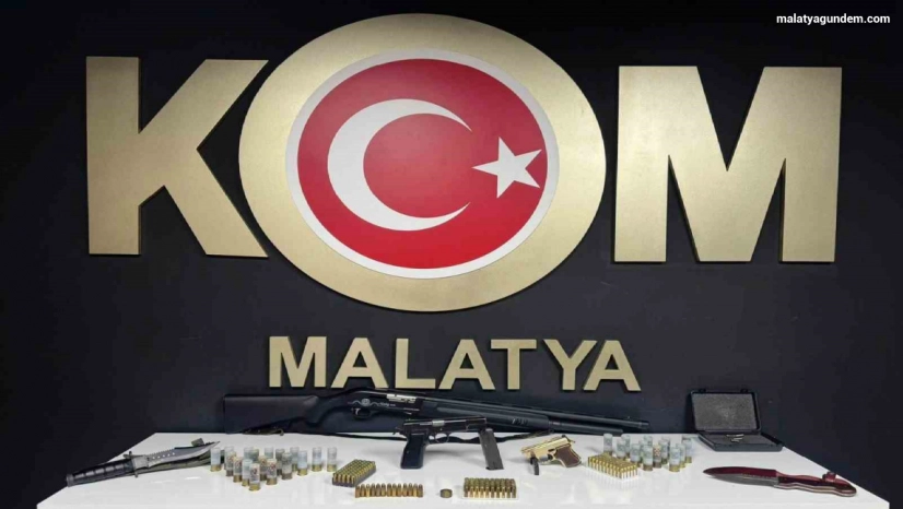 Malatya'da kaçak silah operasyonu: 4 gözaltı