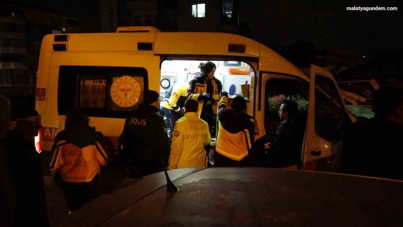 Polislerin karıştığı kazada 2 emniyet mensubu yaralandı