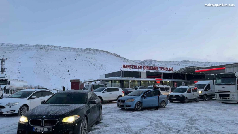 Malatya'da bazı bölgelerde tipi etkili oluyor