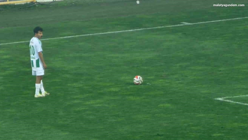 Nesine 3.Lig: Malatya Yeşilyurtspor: 2 Hacettepe A.Ş. Türk Metal 1963 Spor: 3