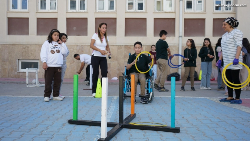 Yeşilyurt'ta spor eğitimi okul bahçelerine taşınıyor