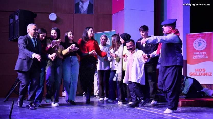 'Yeşilyurt Eyvan Geceleri' keyifli ve coşkulu geçti