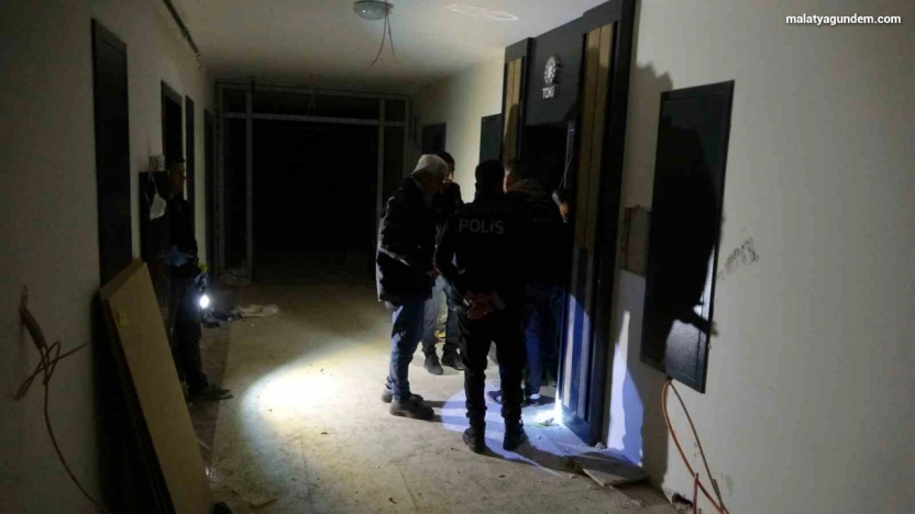 Asansör montajı sırasında aşağı düşen işçi ağır yaralandı