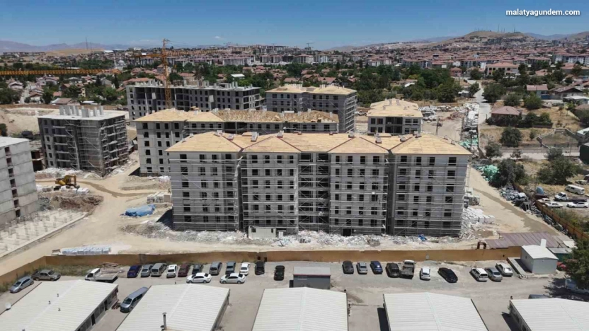 Kiltepe Mahallesi'nde 770 deprem konutunun kaba inşaatı tamamlanmak üzere