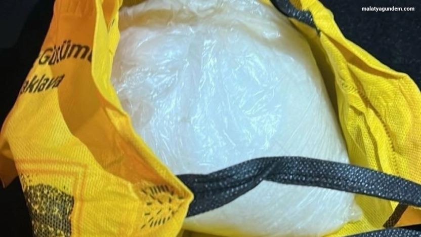 1 kilo metamfetamin ele geçirildi: 1 gözaltı