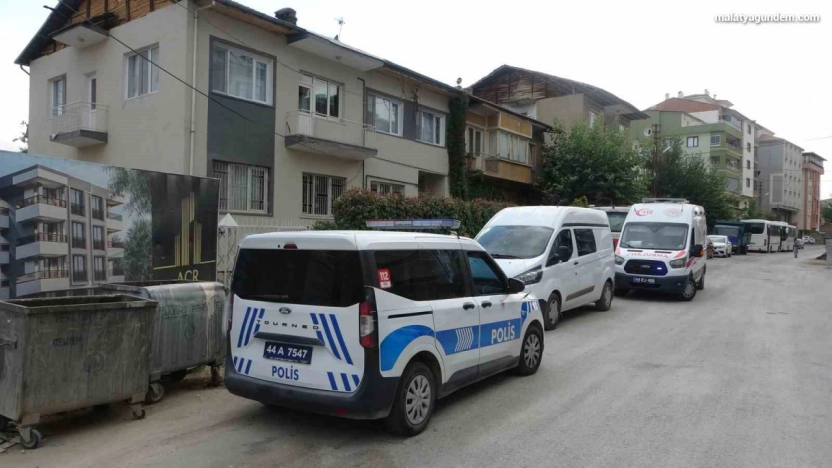 83 yaşındaki adam evinde ölü bulundu