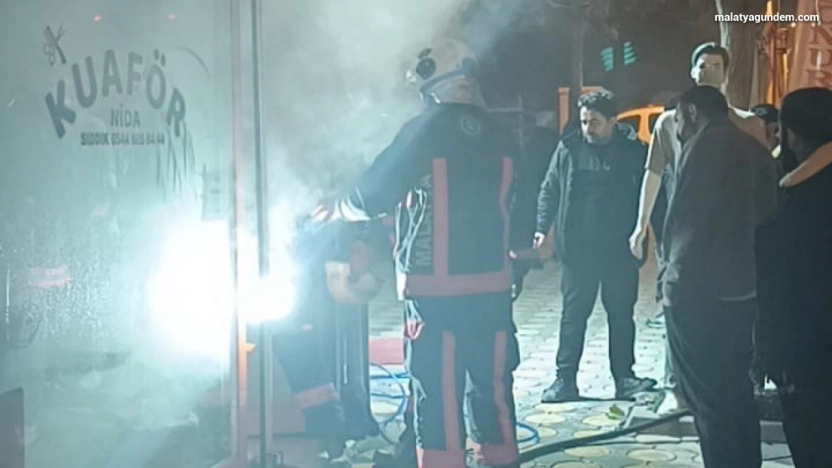 Malatya'da iş yerinde korkutan yangın