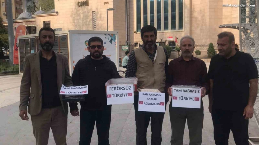 Malatya'da PKK'nın fesih kararına destek