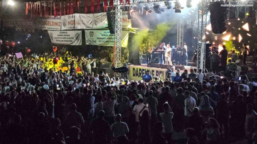 Sinan Akçıl konseri yoğun ilgi gördü