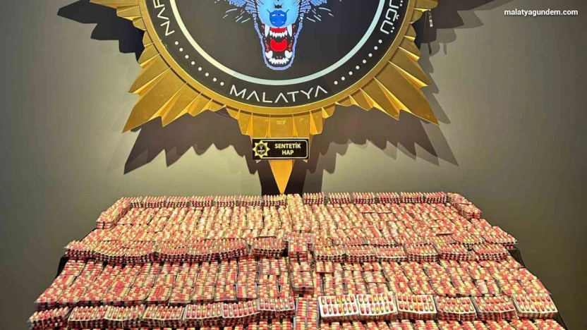Torbacı operasyonunda 22 bin 440 hap ele geçirildi