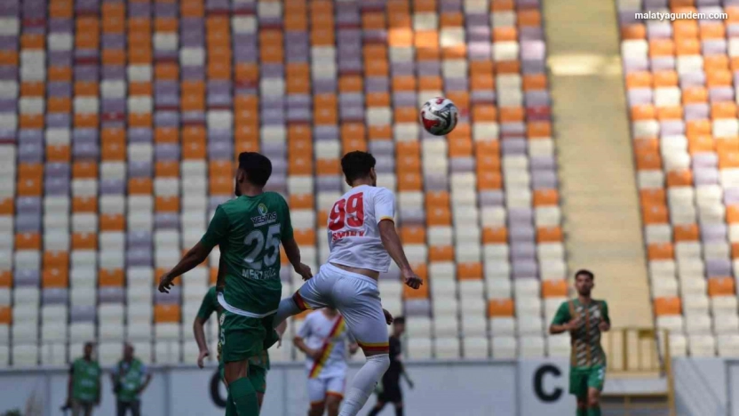 Malatya Yeşilyurtspor, Yeni Malatyaspor'u 5-0 mağlup ederek tur atladı