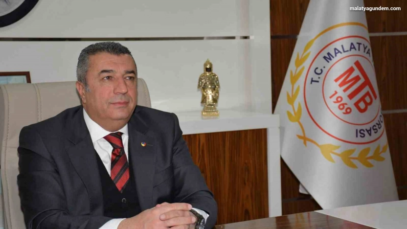 'Zor şartlara rağmen 303 milyon dolarlık kayısı ihracatı gerçekleştirdik