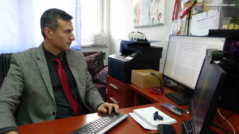 Uzmanından yapay zeka uyarısı: 'Evcilleştirmezsek aileyi yıkar'