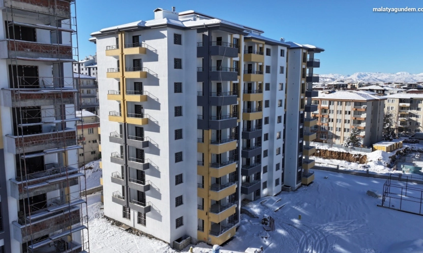 Başkan Geçit, 'Yeşil yaşam evleri Yeşilyurt'un geleceğine değer katıyor'