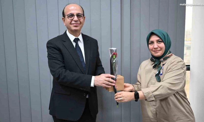 Başkan Geçit, eğitimin kahramanlarını unutmadı