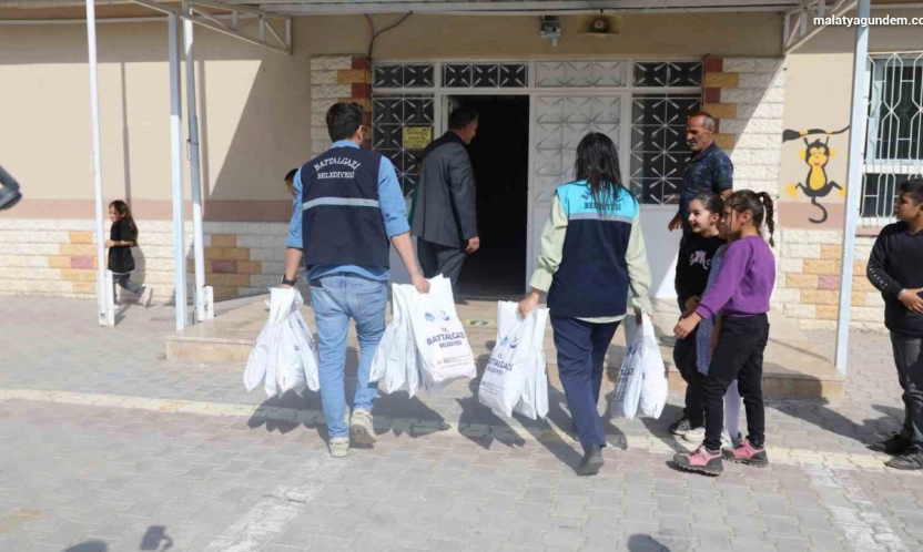 Battalgazi Belediyesi çocukları sinemayla buluşturuyor