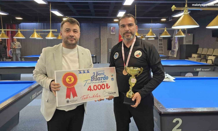 Battalgazi'de 3 Bant Bilardo Turnuvası sona erdi