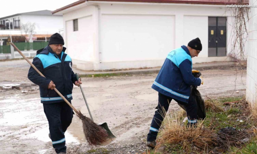 Battalgazi'de Kanalboyu ve Orduzu'da temizlik çalışması