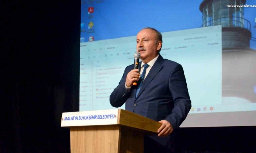 Büyükşehir personellerine hizmet içi eğitimi düzenledi