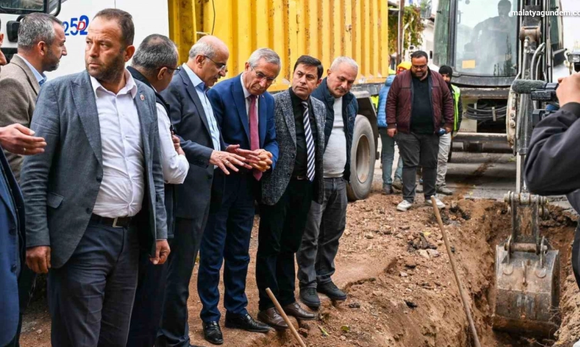 Malatya Büyükşehir Belediyesi altyapı çalışmalarına aralıksız devam ediyor