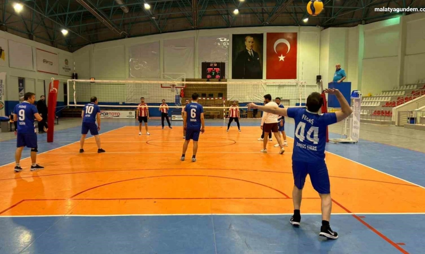 Malatya'da 2. Kurumlar Arası Voleybol Turnuvası başladı