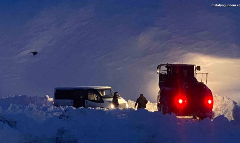 Malatya'da 53 mahallede yol ulaşıma açıldı