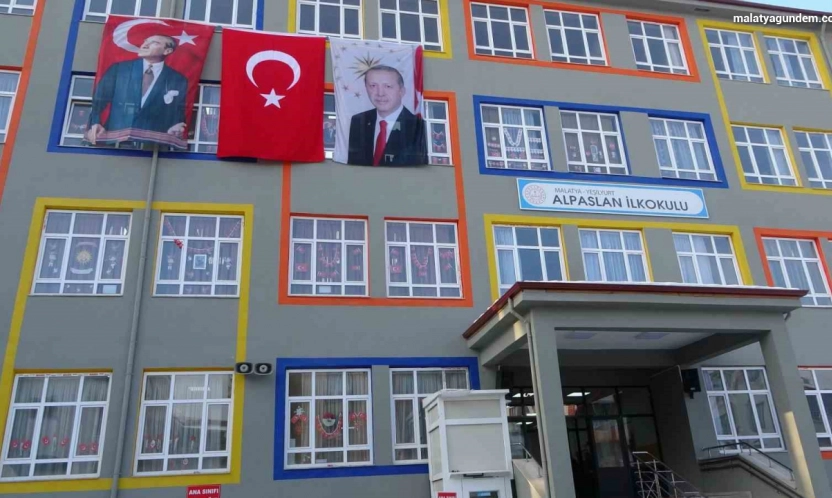 Malatya'da depremin 3. yıl dönümünde eğitime 1 gün ara