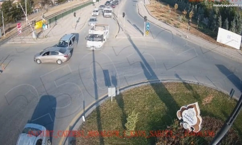 Malatya'da kazalar KGYS kameralarına yansıdı