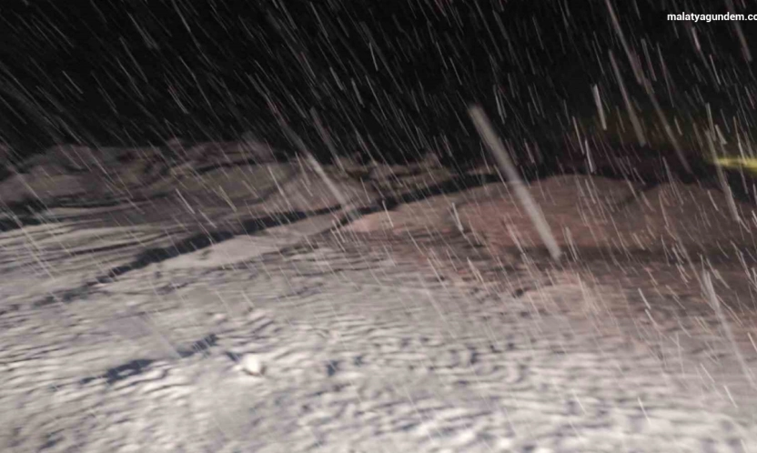 Malatya'da kırsal bölgeler kar altında