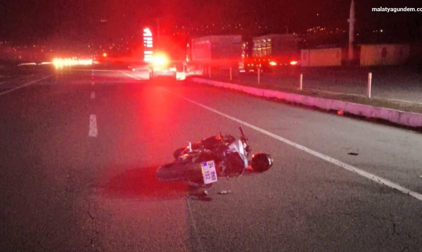Malatya'da yayaya çarpan motosikletin sürücüsü hayatını kaybetti