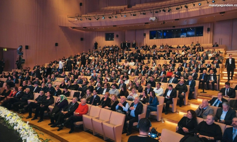 Malatya Eğitim Vakfı'nın 40'ıncı yılında  geleceğe güven mesajı